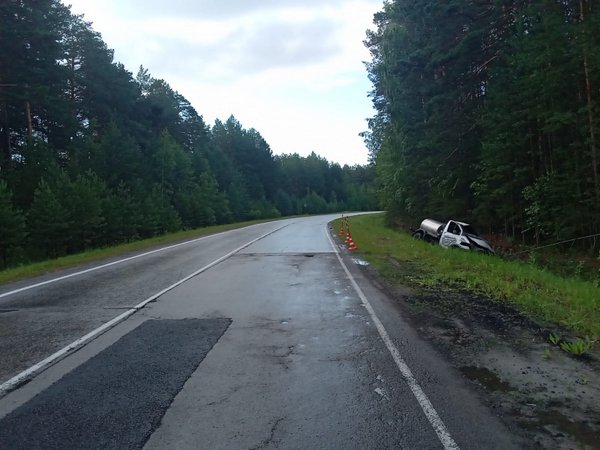 Водитель молоковоза погиб в ДТП на трассе Тюмень - Салаирка